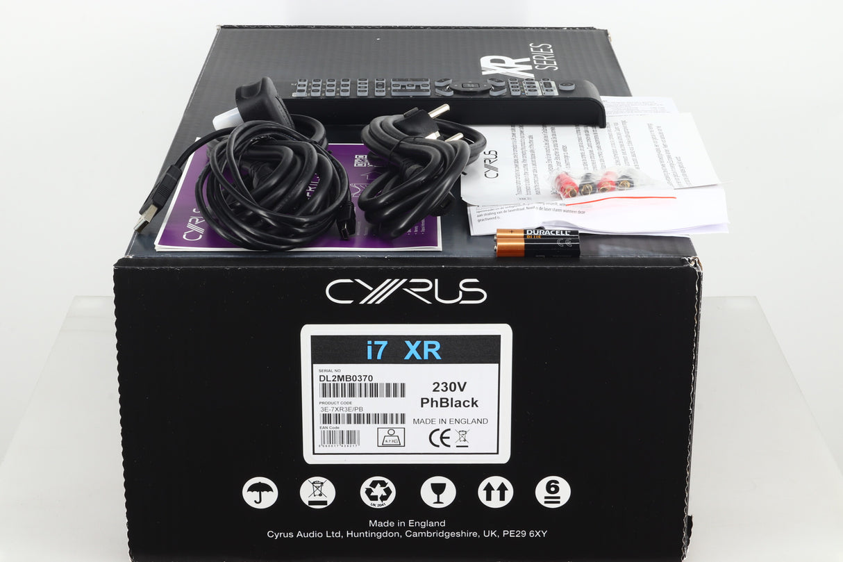 Cyrus i7 XR Integrated Amplifier - Black