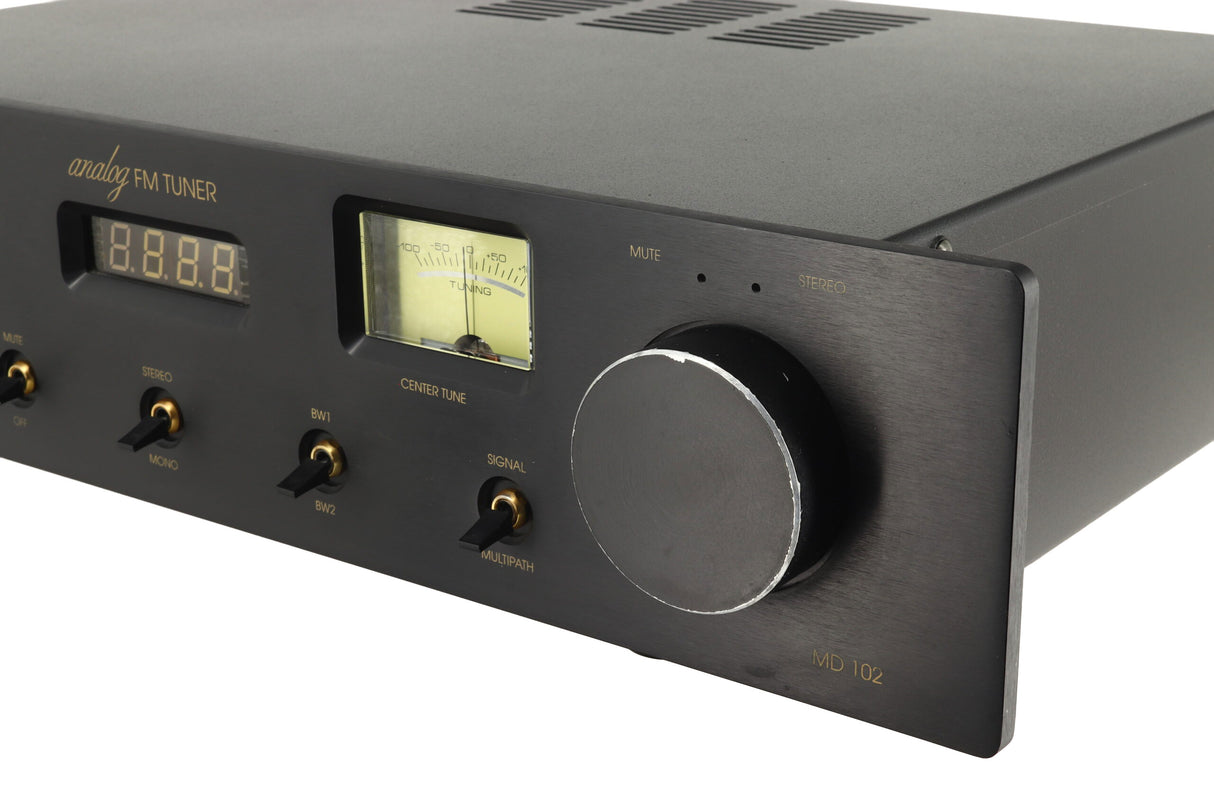 Magnum Dynalab MD102 Tuner - Black