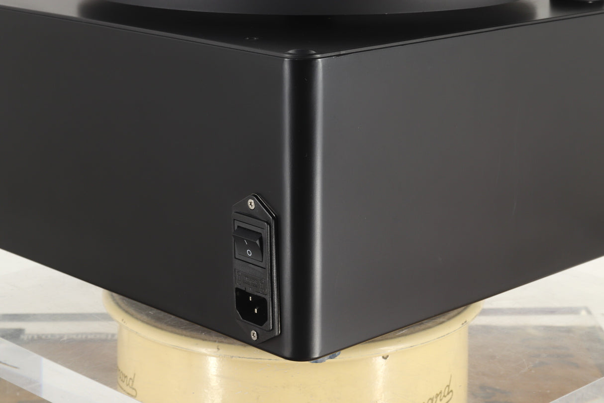 Okki Nokki One Record Cleaning Machine - Black