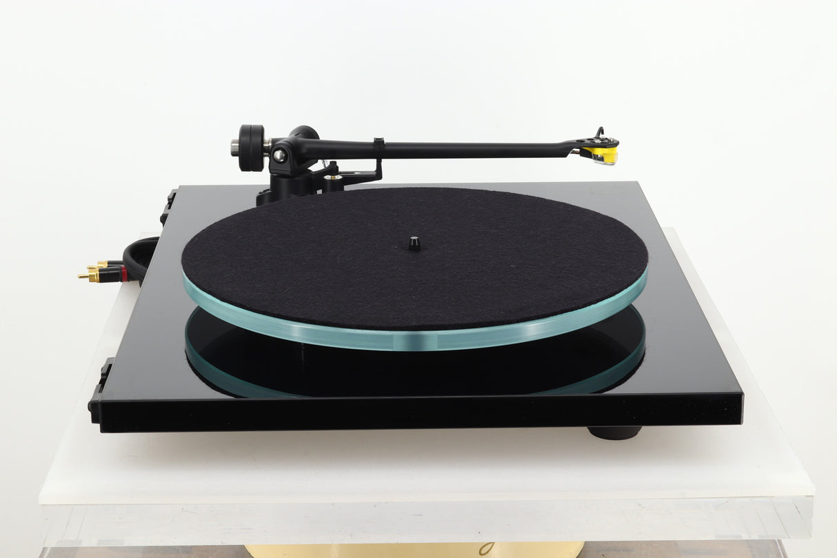 Rega Planar 3 Turntable - Black / Exact Cartridge