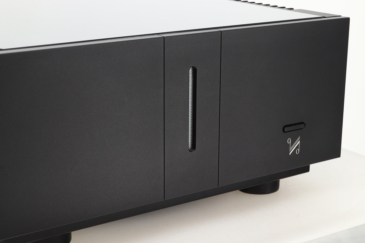 Quad Artera Power Amplifier - Black