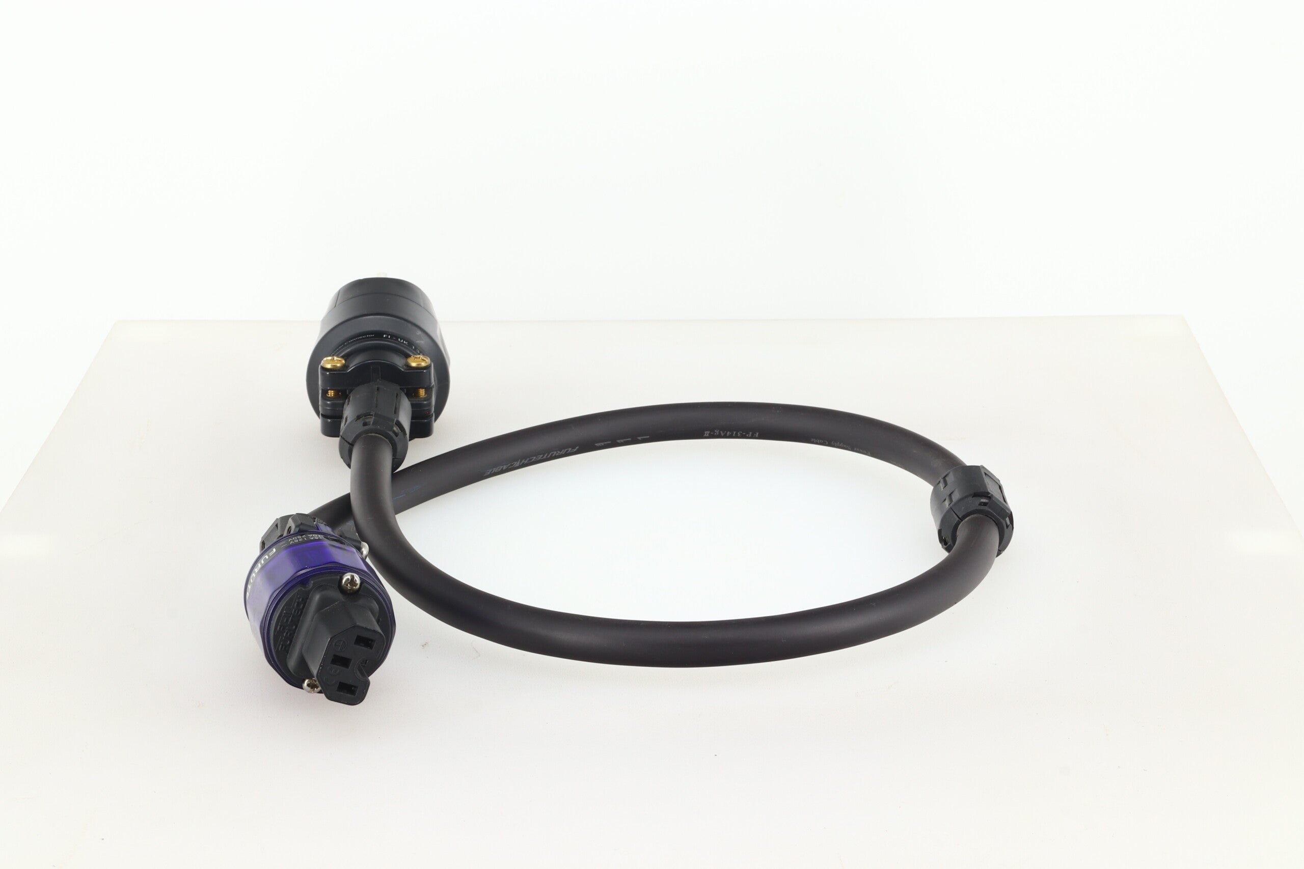 Furutech FP-314AG-II Power Cable 1.0m – 2ndhandhifi.co.uk