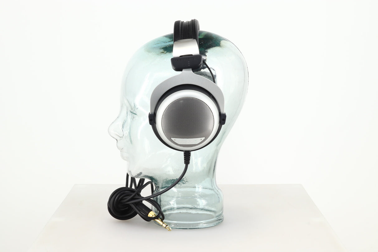 Beyerdynamic DT 880 Edition Headphones