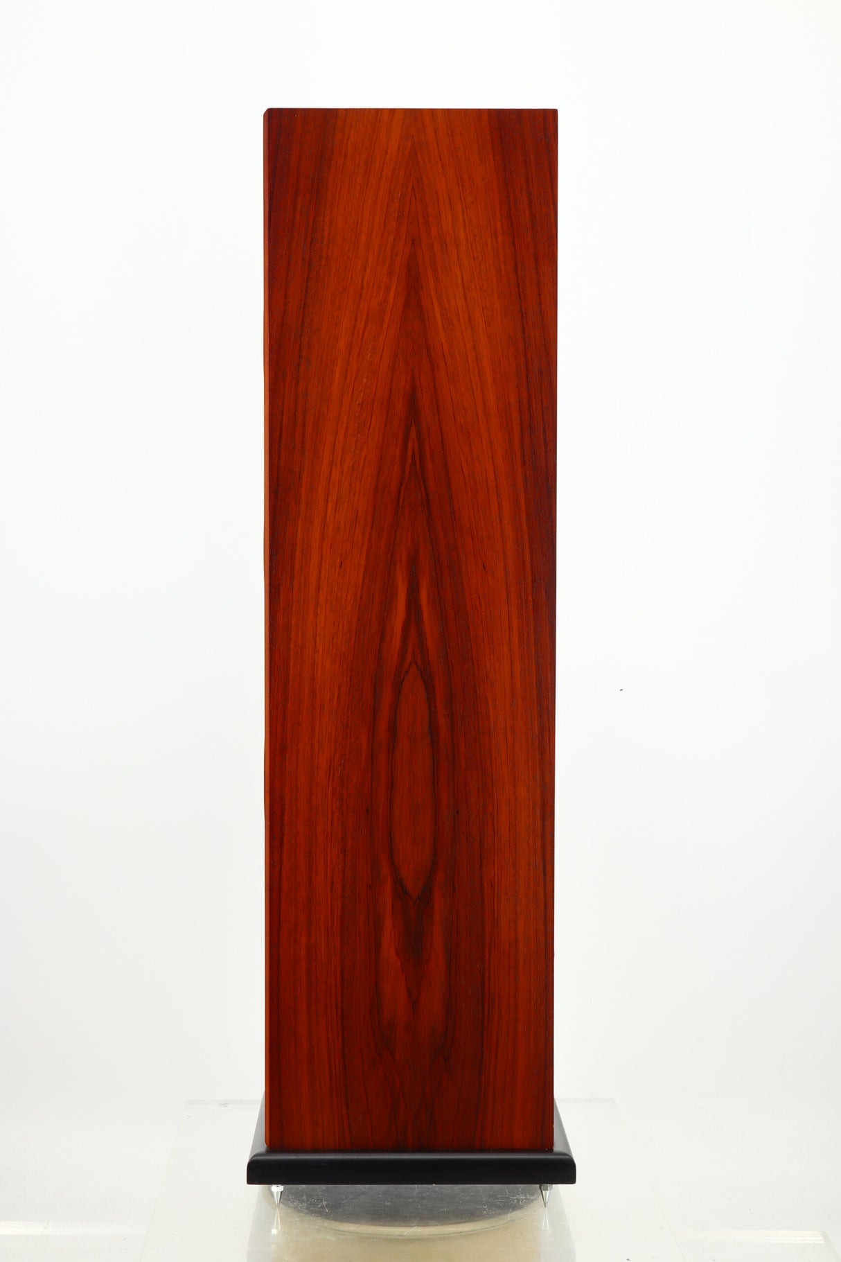 Monitor Audio Silver 8i Floorstanding Speakers - Rosenut