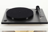 NAD C556 Turntable - Grey