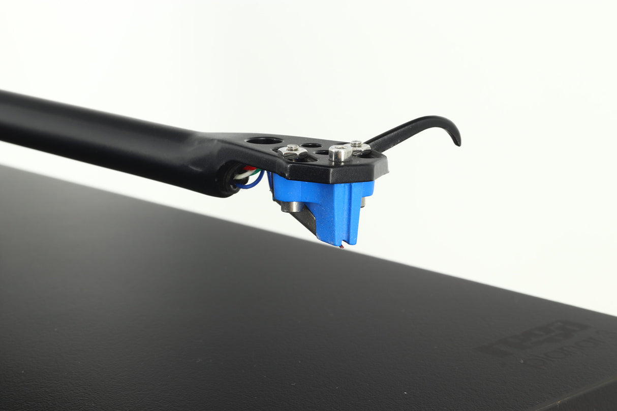 Rega Planar 3 Turntable / Elys 2 Cartridge
