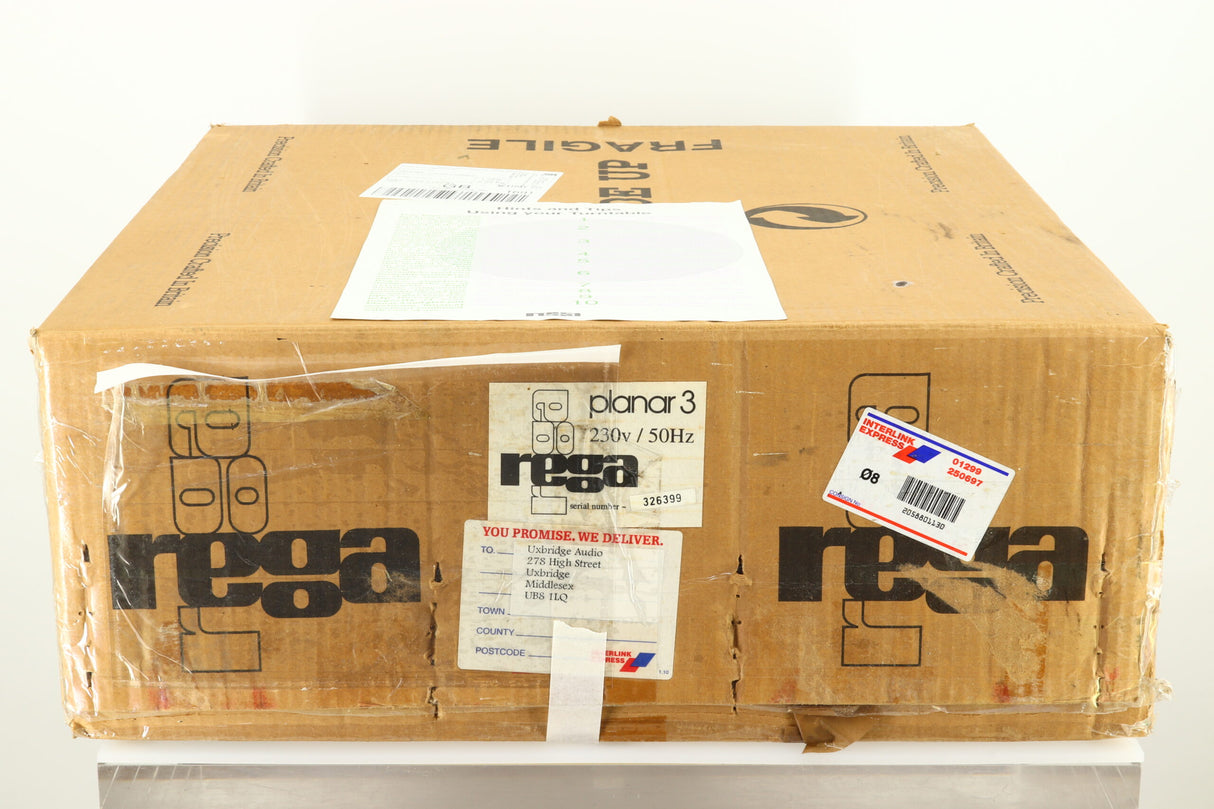 Rega Planar 3 Turntable / Elys 2 Cartridge