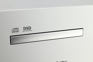 Luxman D-03X CD Player