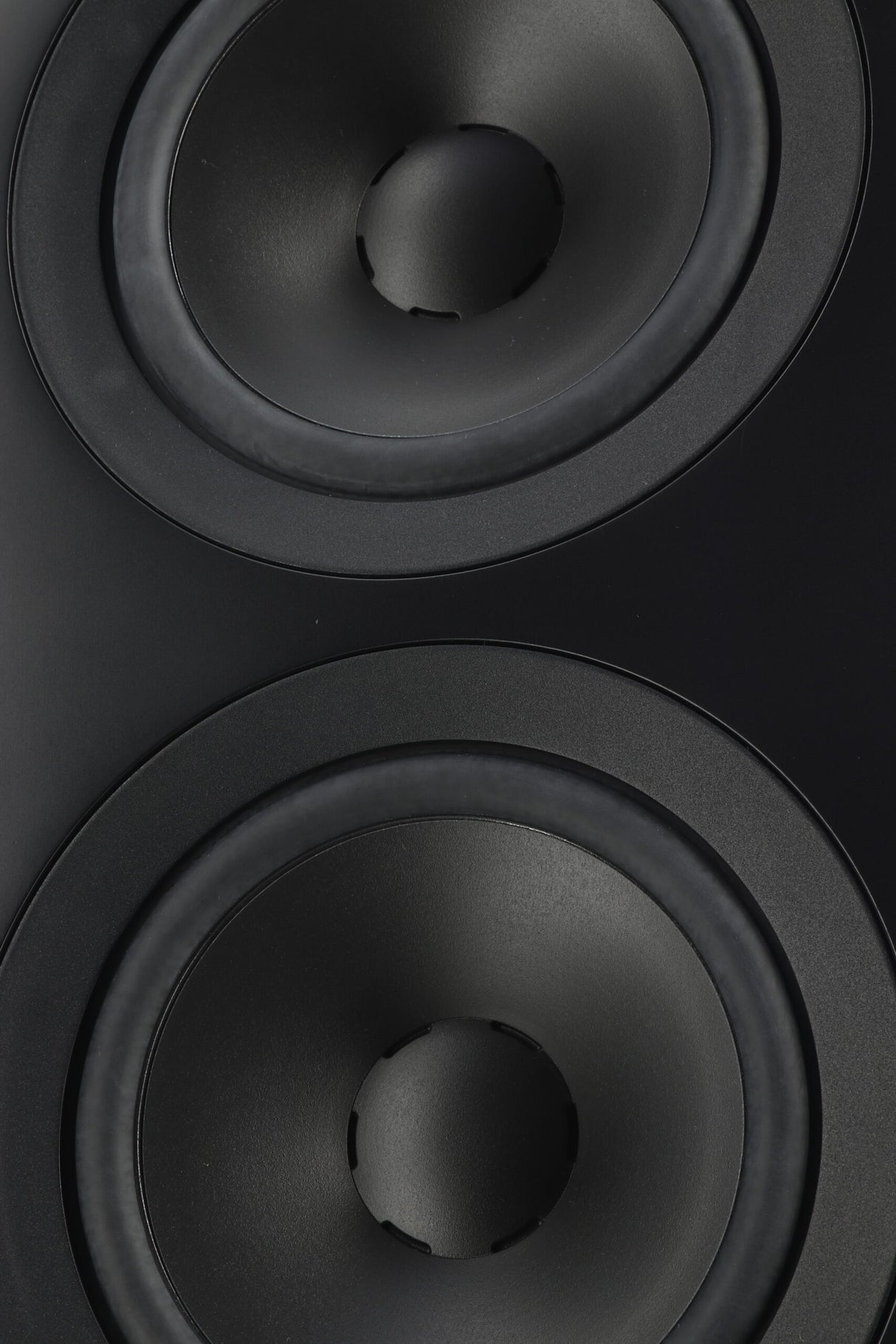 Dynaudio Emit 30 Floorstanding Speakers - Black