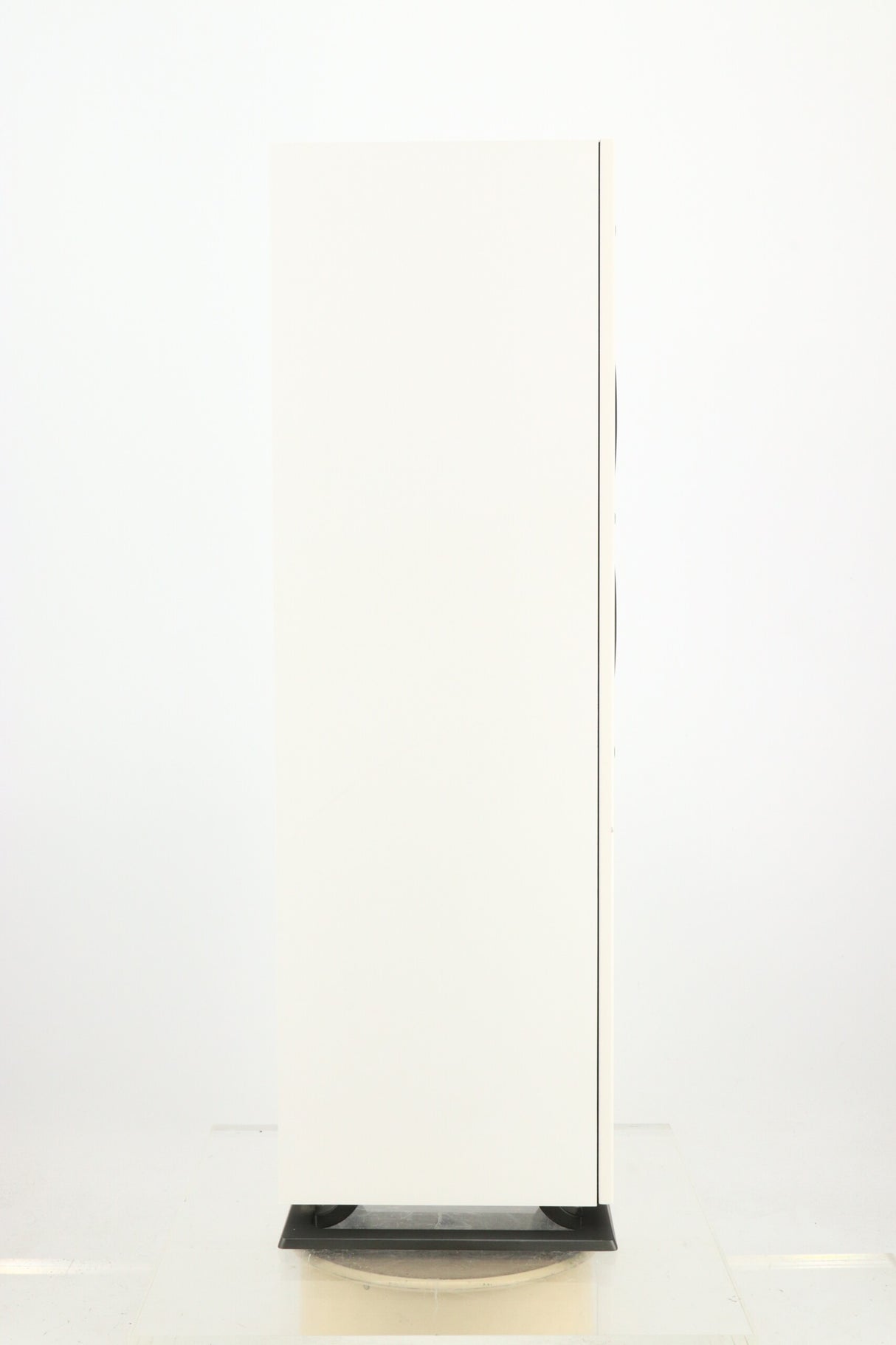Dali Oberon 5 Floorstanding Speakers - White