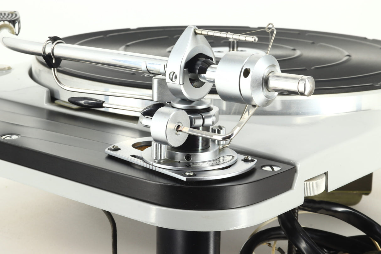 Thorens TD124 MkII Turntable Motor Unit / SME 3009 Series II Tonearm