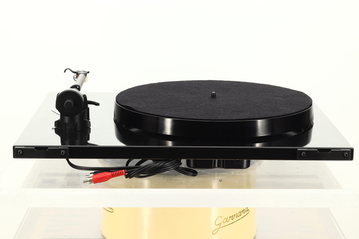 Rega Planar 1 Turntable - Black