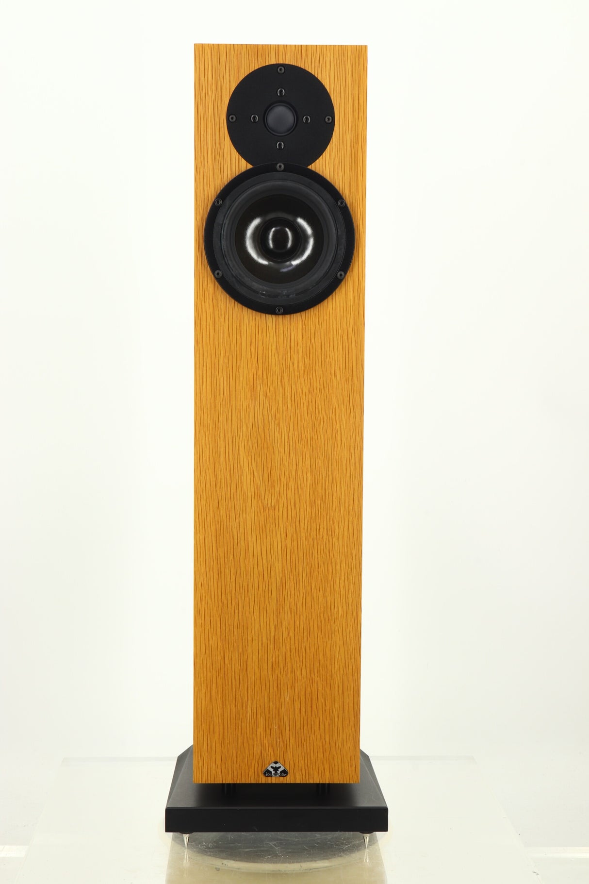 Kudos X2 Floorstanding Speakers - Oak