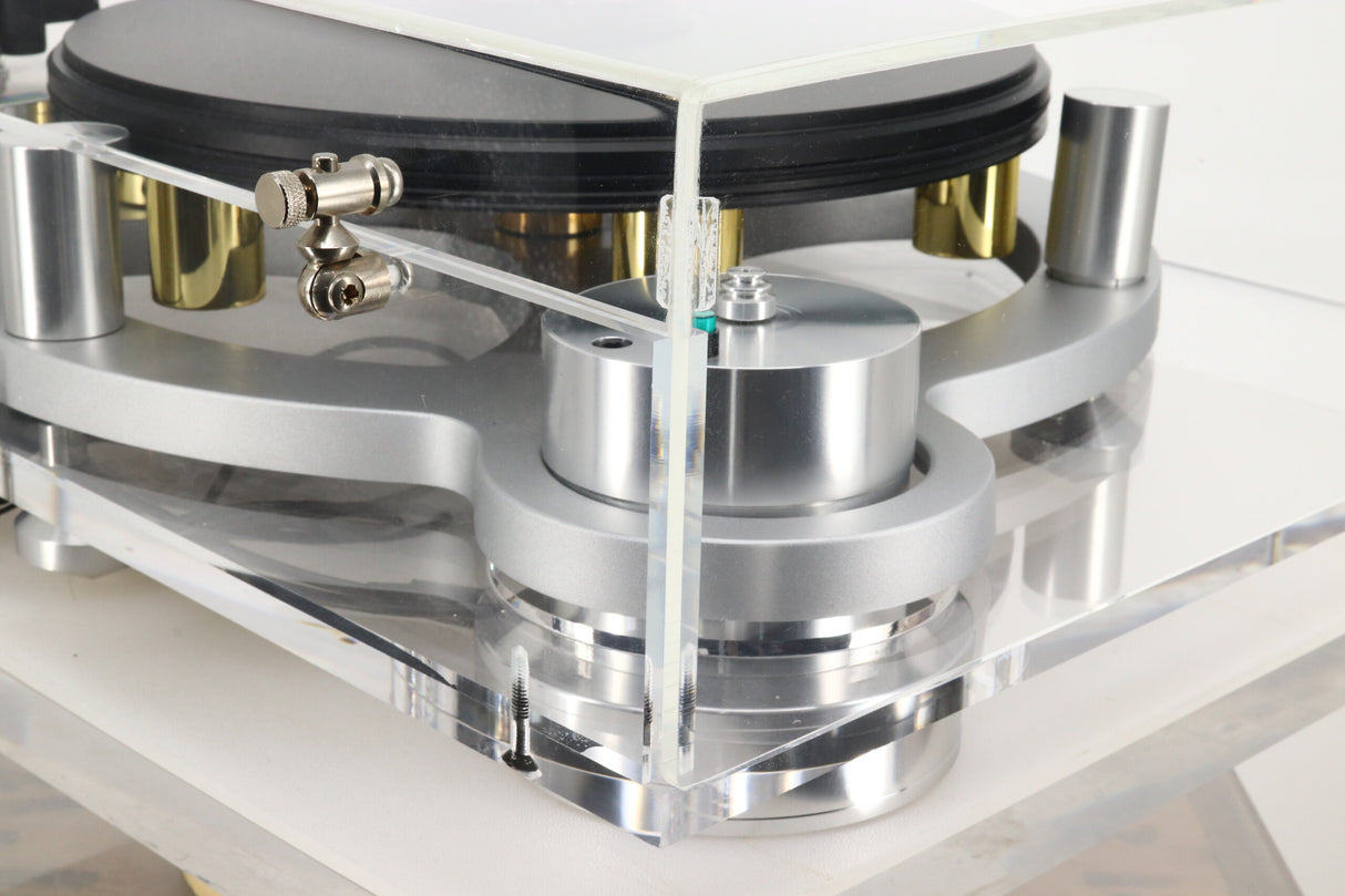Michell Gyrodec Turntable / Tecnoarm Tonearm - Silver