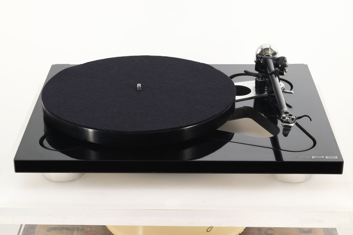 Rega RP8 Turntable / Apheta 2 Cartridge - Black