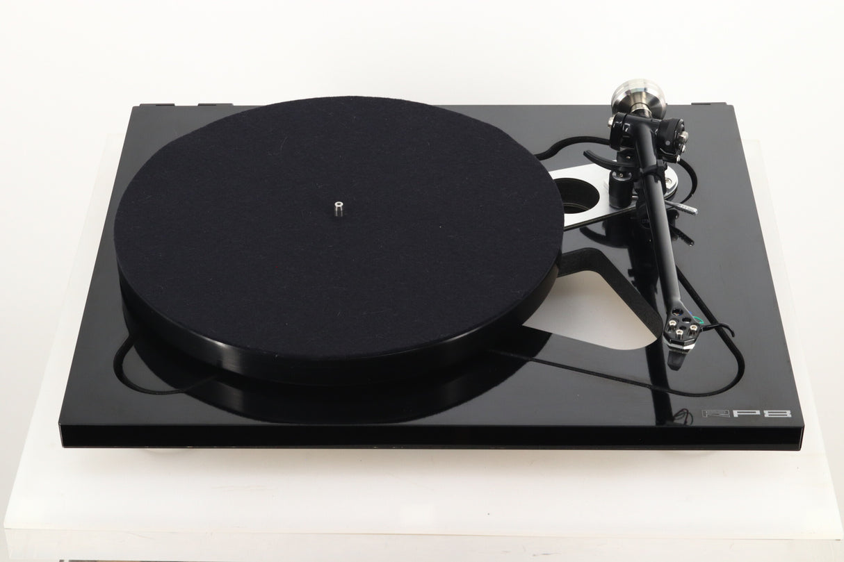 Rega RP8 Turntable / Apheta 2 Cartridge - Black