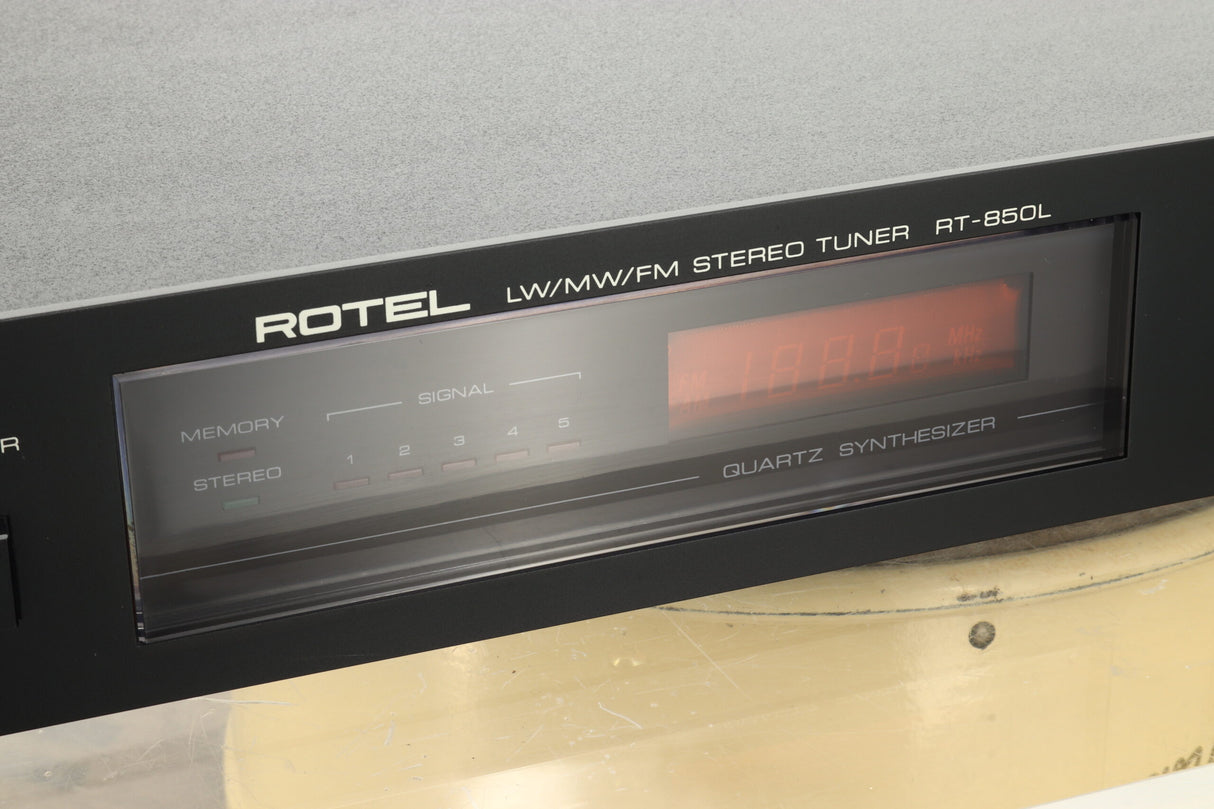 Rotel RT-850L AM/FM Tuner