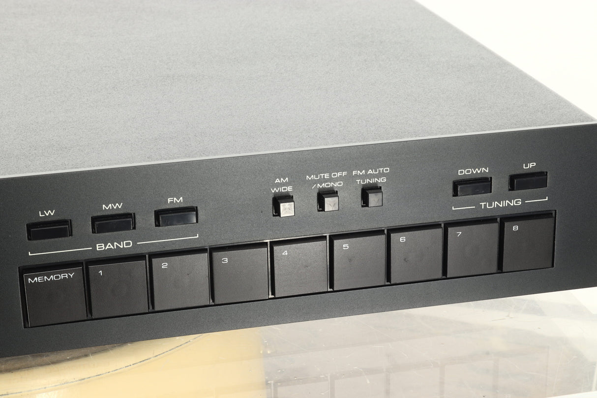 Rotel RT-850L AM/FM Tuner