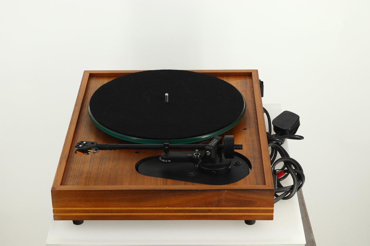 Systemdek IIX Turntable / Linn Basik Plus Tonearm / AT-VM95EN Cartridge - Oak