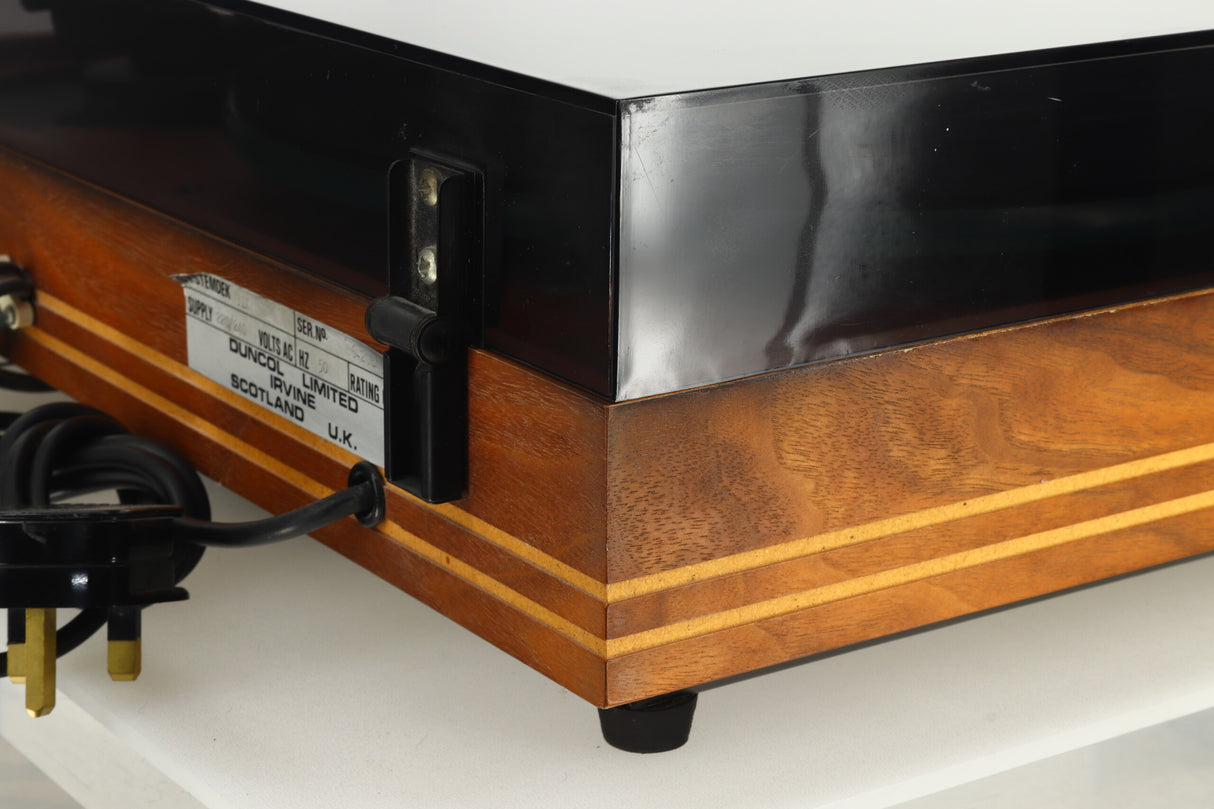 Systemdek IIX Turntable / Linn Basik Plus Tonearm / AT-VM95EN Cartridge - Oak