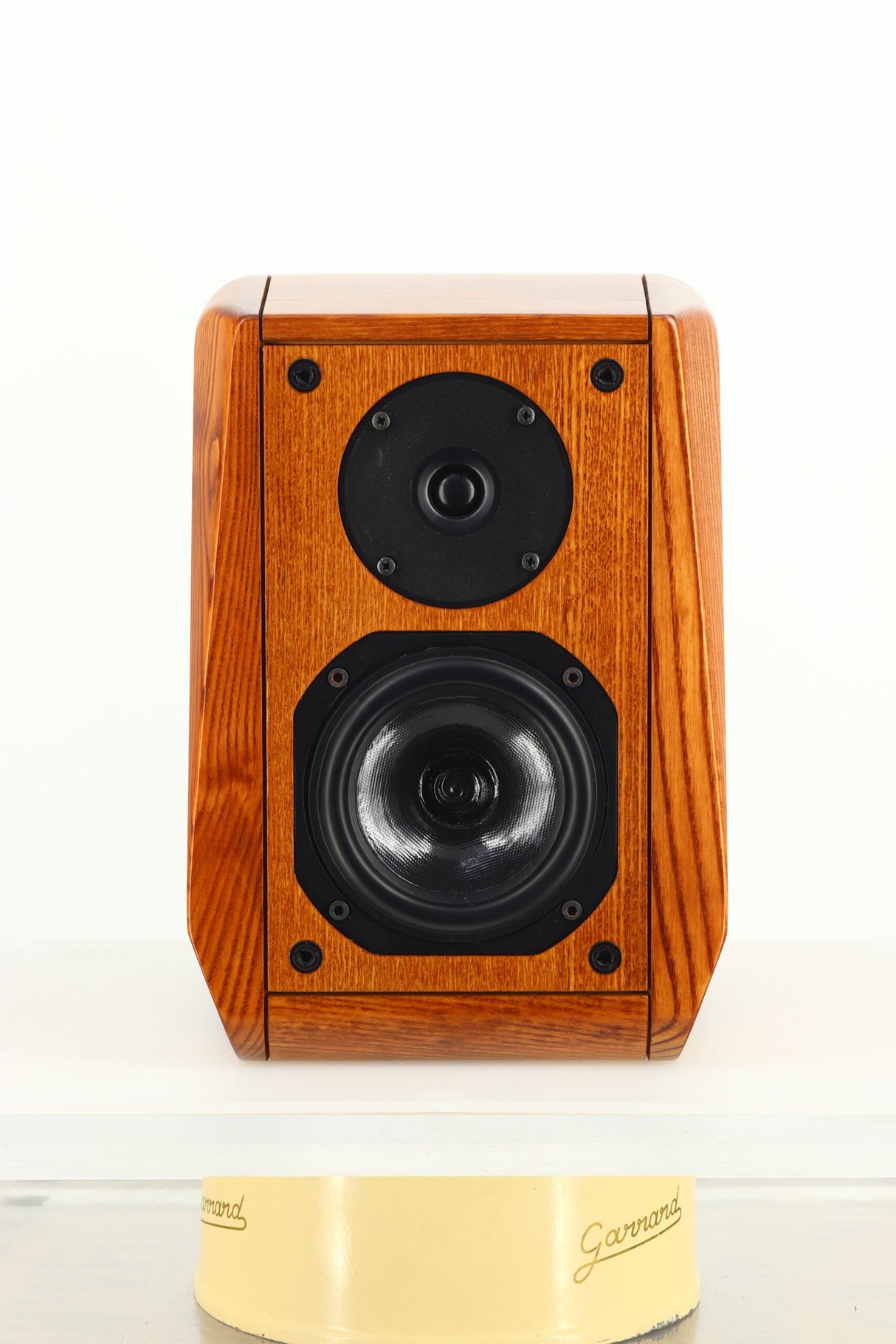 Opera Callas Gold Standmount Speakers - Wood