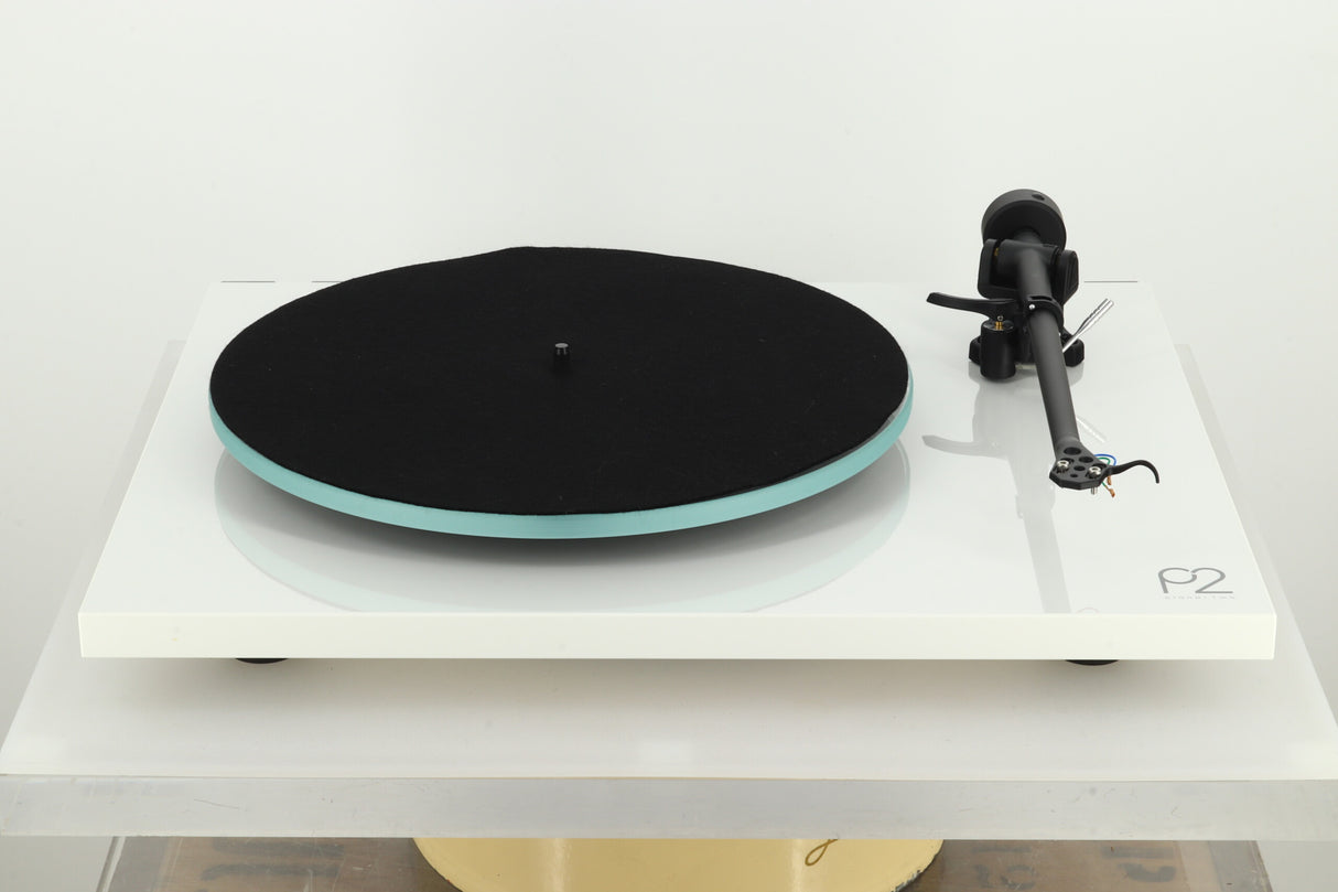 Rega Planar 2 Turntable - White