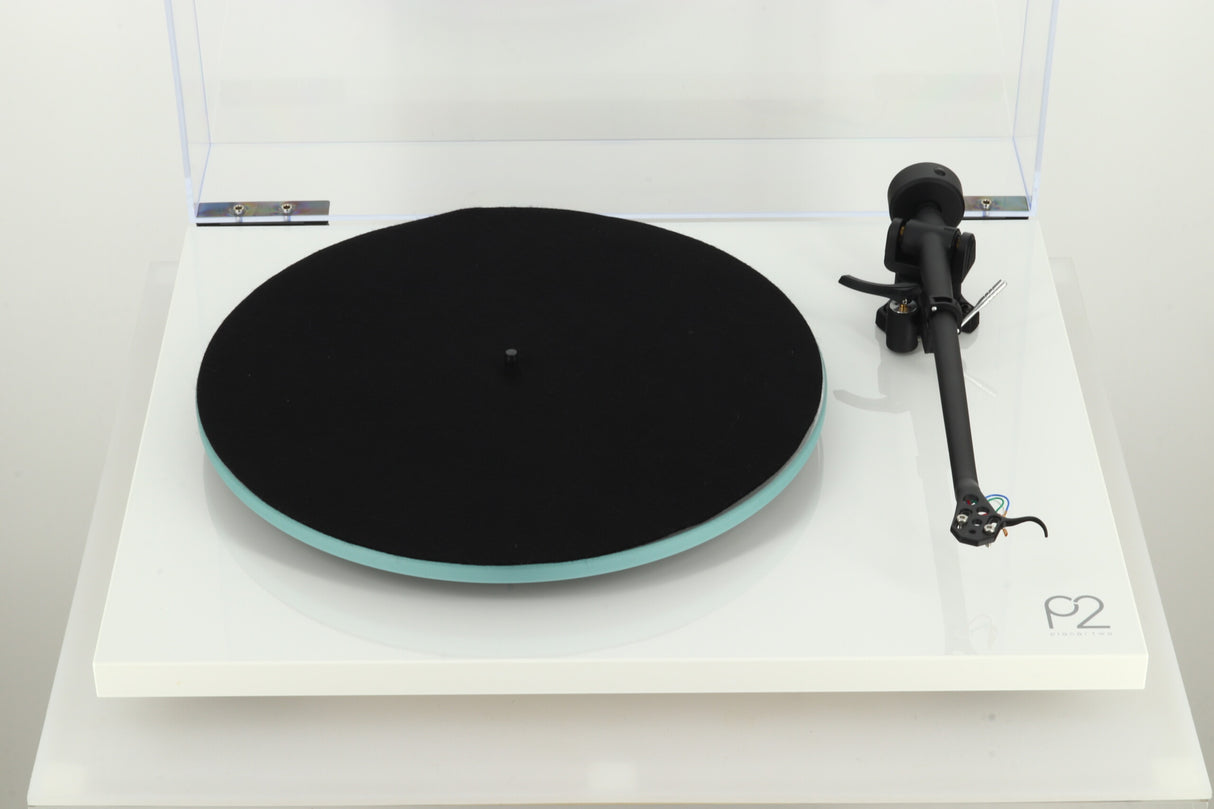 Rega Planar 2 Turntable - White