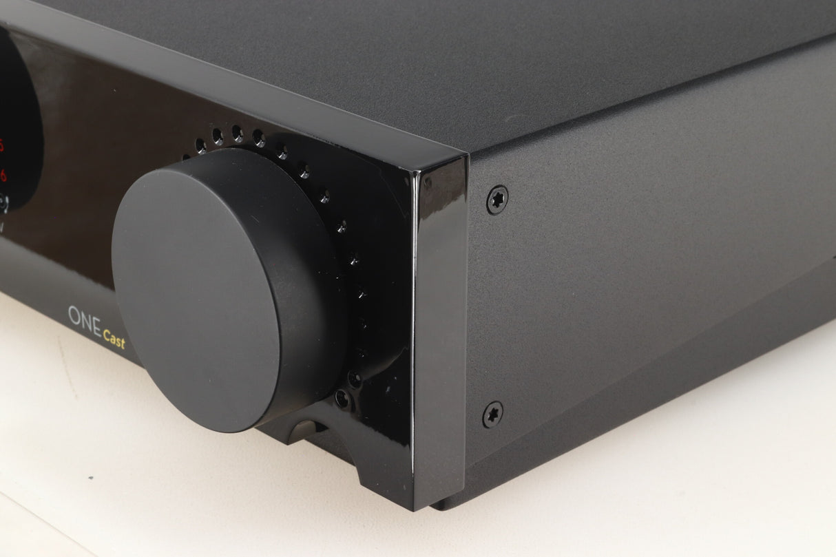 Cyrus One Cast Integrated Amplifier