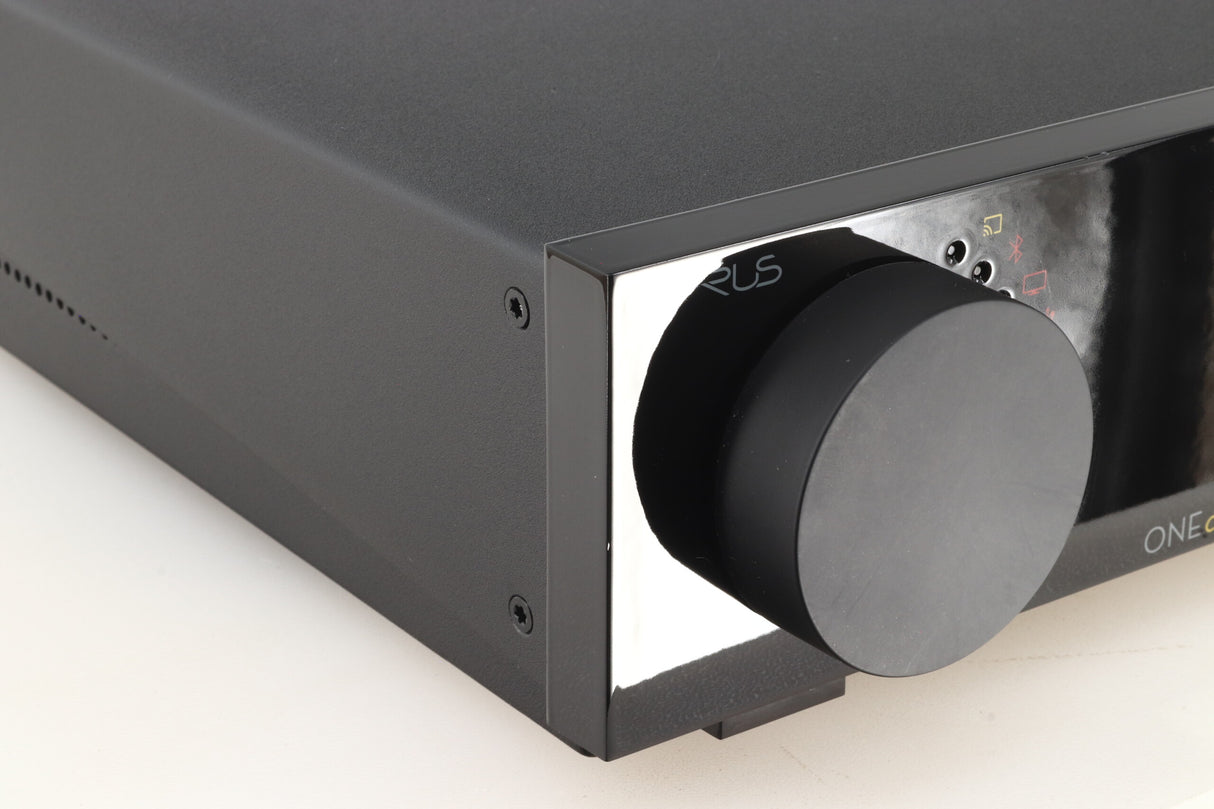 Cyrus One Cast Integrated Amplifier