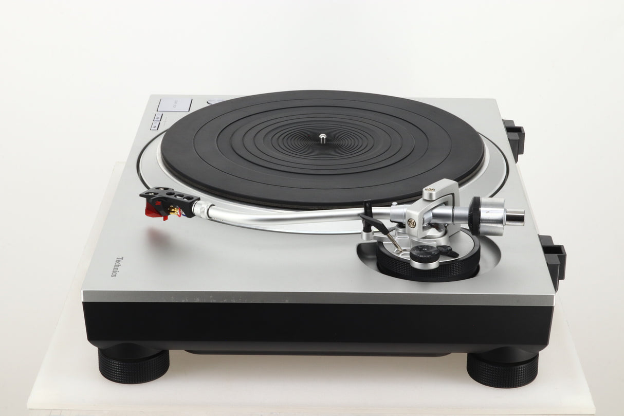 Technics SL-1500C Turntable