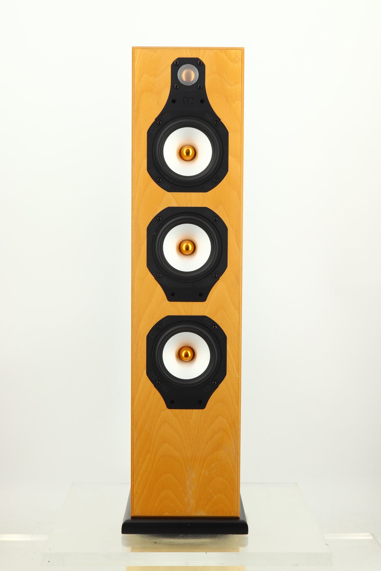 Monitor Audio Silver 8i Floorstanding Speakers