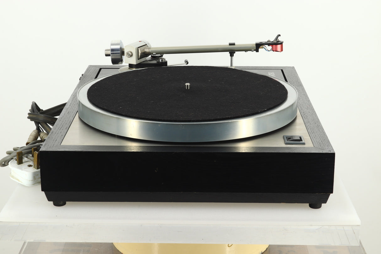 Linn LP12 Turntable - Black / Ittok Tonearm / Troika Cartridge