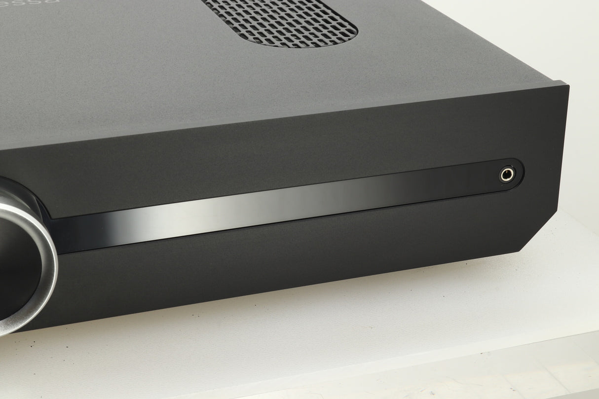 Roksan Attessa Streaming Amplifier - Black