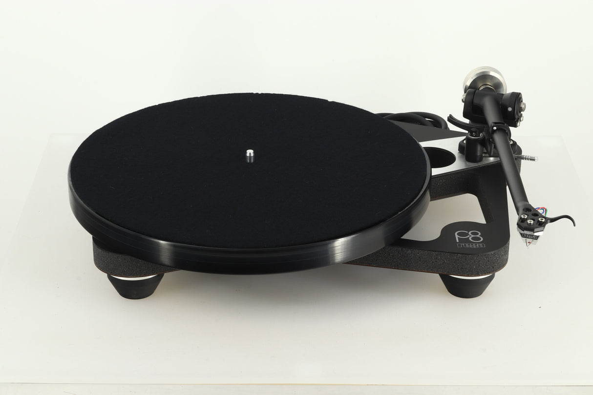 Rega Planar 8 Turntable / Apheta 2 Cartridge