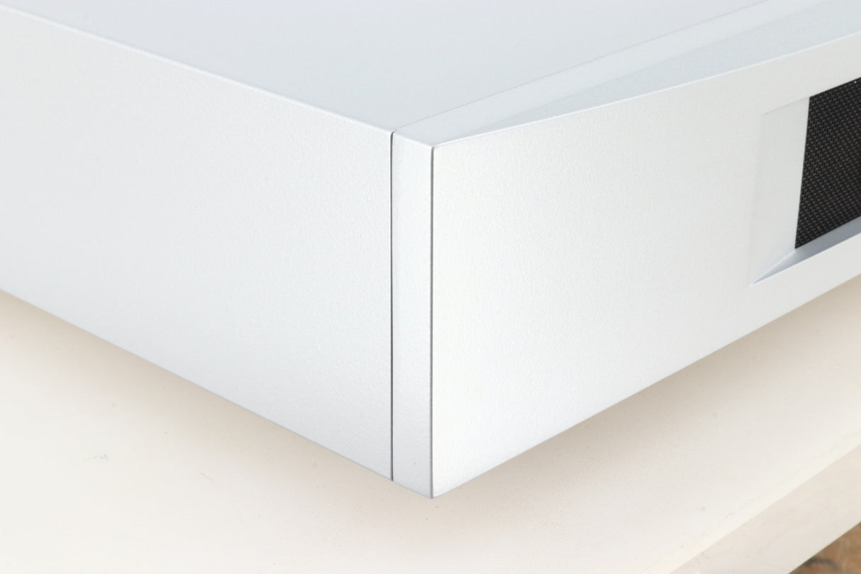 Linn Akurate 2200 Power Amplifier - Silver