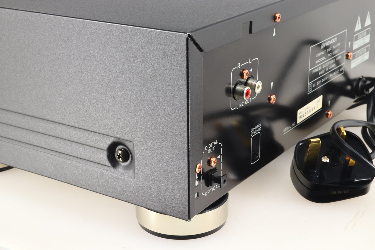 Pioneer PD-S801 CD Player