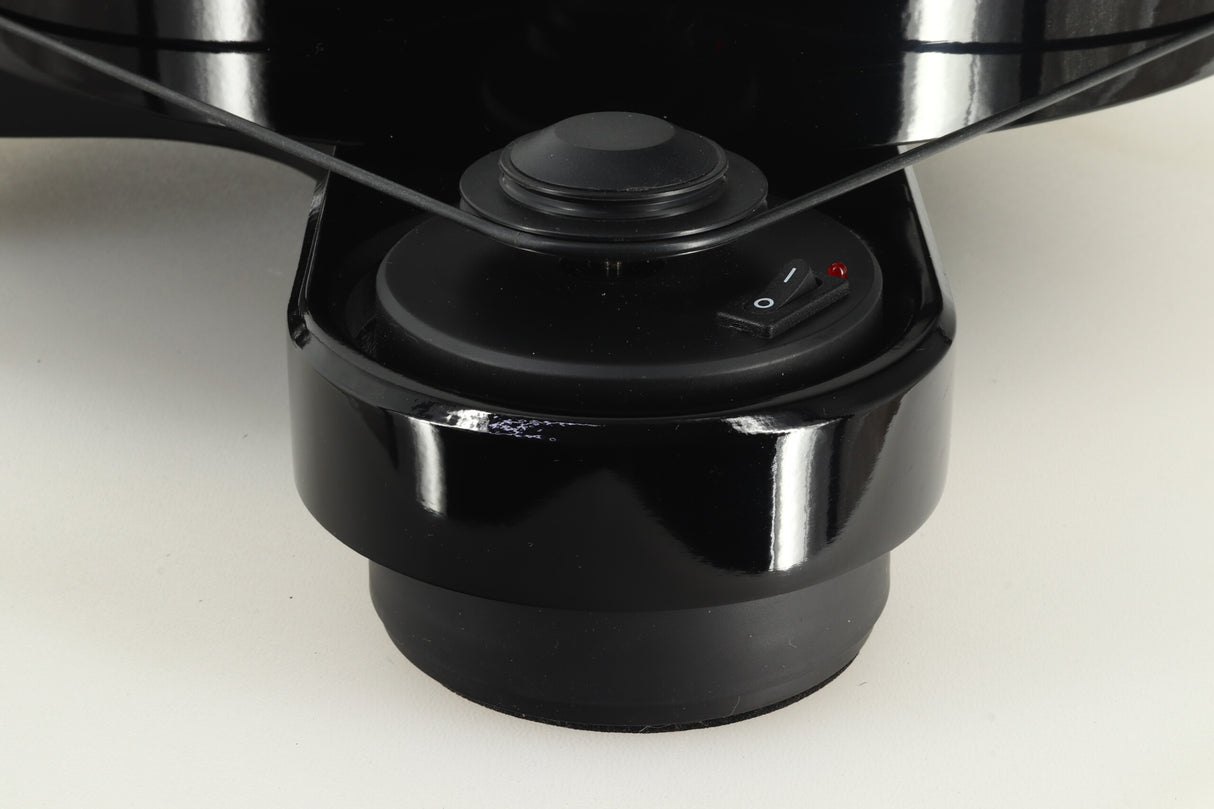 Pro-Ject RPM1 Carbon DC Turntable - Piano Black