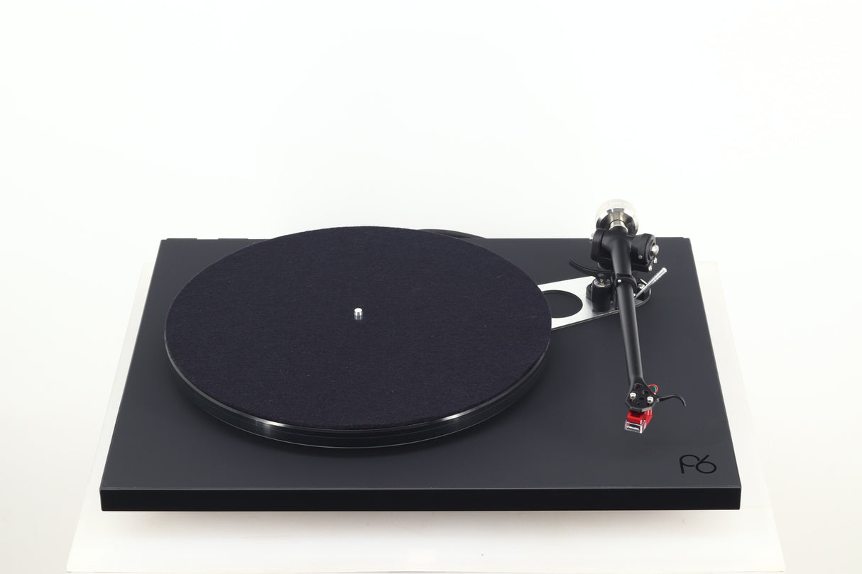Rega Planar 6 Turntable - Black / AT-VM540ML Cartridge