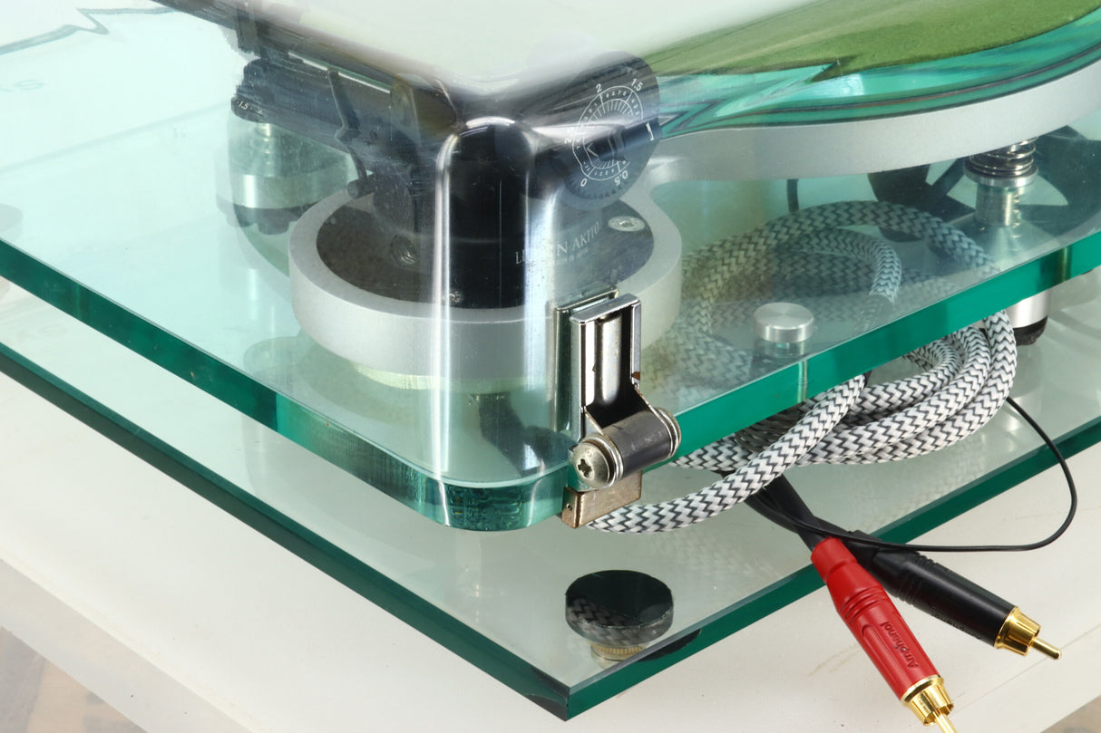 Michell Syncro Turntable / Linn Akito Tonearm