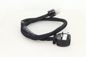 Russ Andrews EVO 500 Powerkord 1.0m / 10A Rhodium UK Plug / C15 Rhodium Wattgate Connector