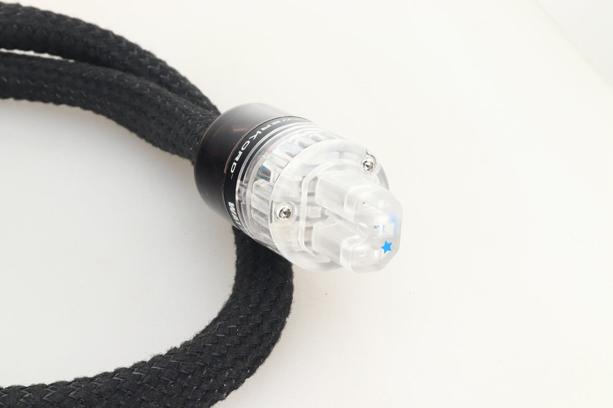 Russ Andrews EVO 500 Powerkord 1.0m / 10A Rhodium UK Plug / C15 Rhodium Wattgate Connector