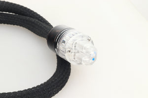 Russ Andrews EVO 500 Powerkord 1.0m / 10A Rhodium UK Plug / C15 Rhodium Wattgate Connector
