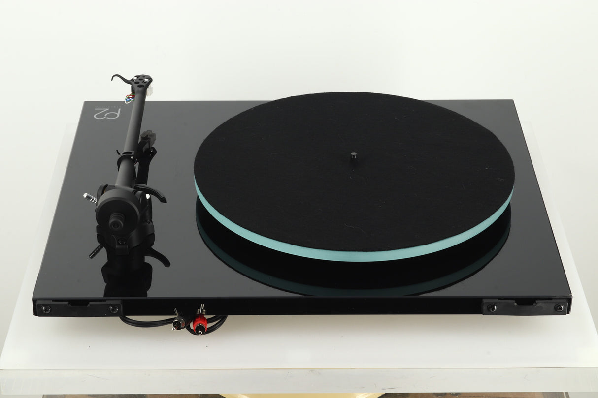 Rega Planar 2 Turntable - Black