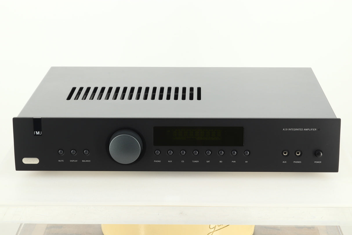 Arcam FMJ A19 Integrated Amplifier