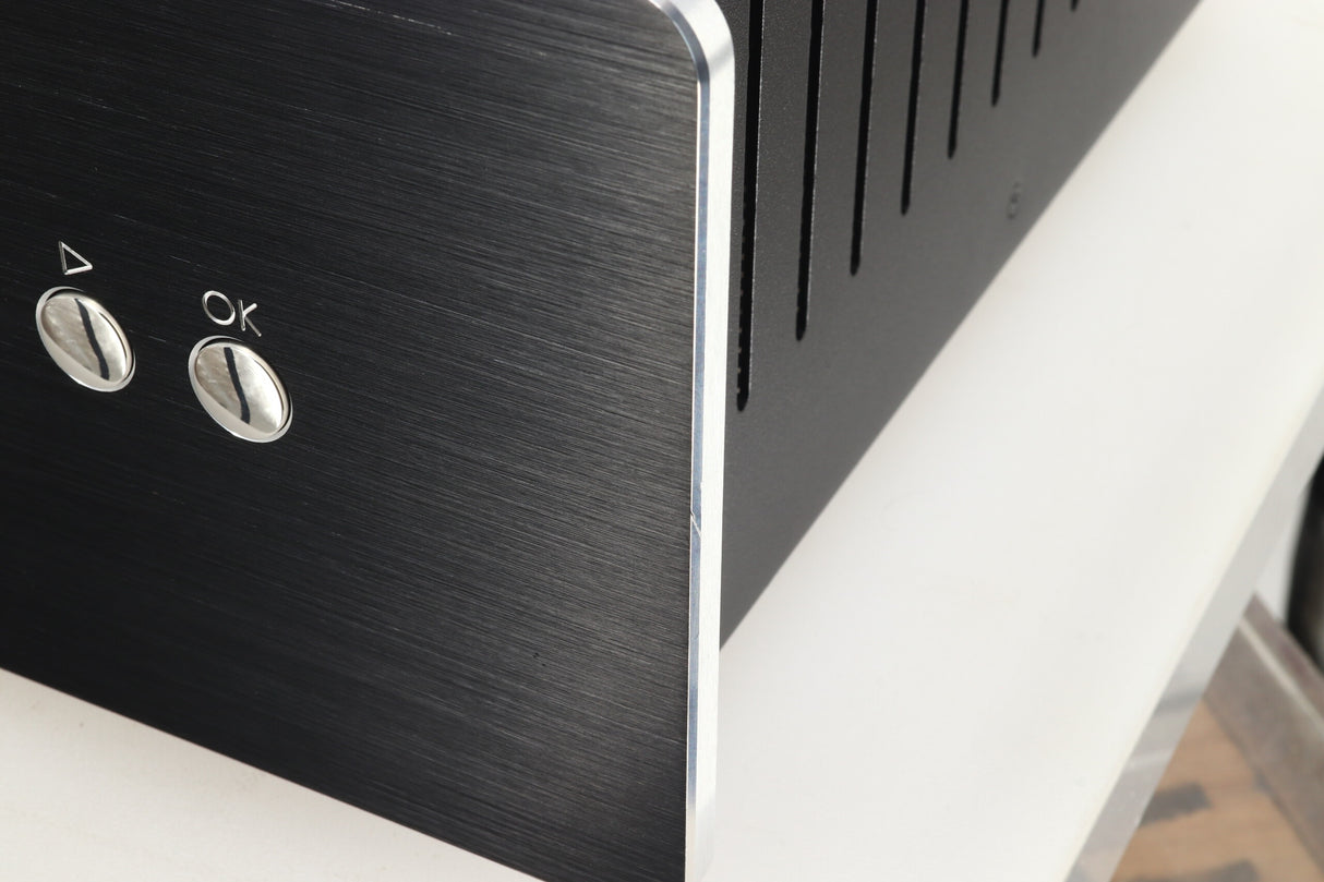 Roksan Blak (Non-Bluetooth) Integrated Amplifier - Charcoal