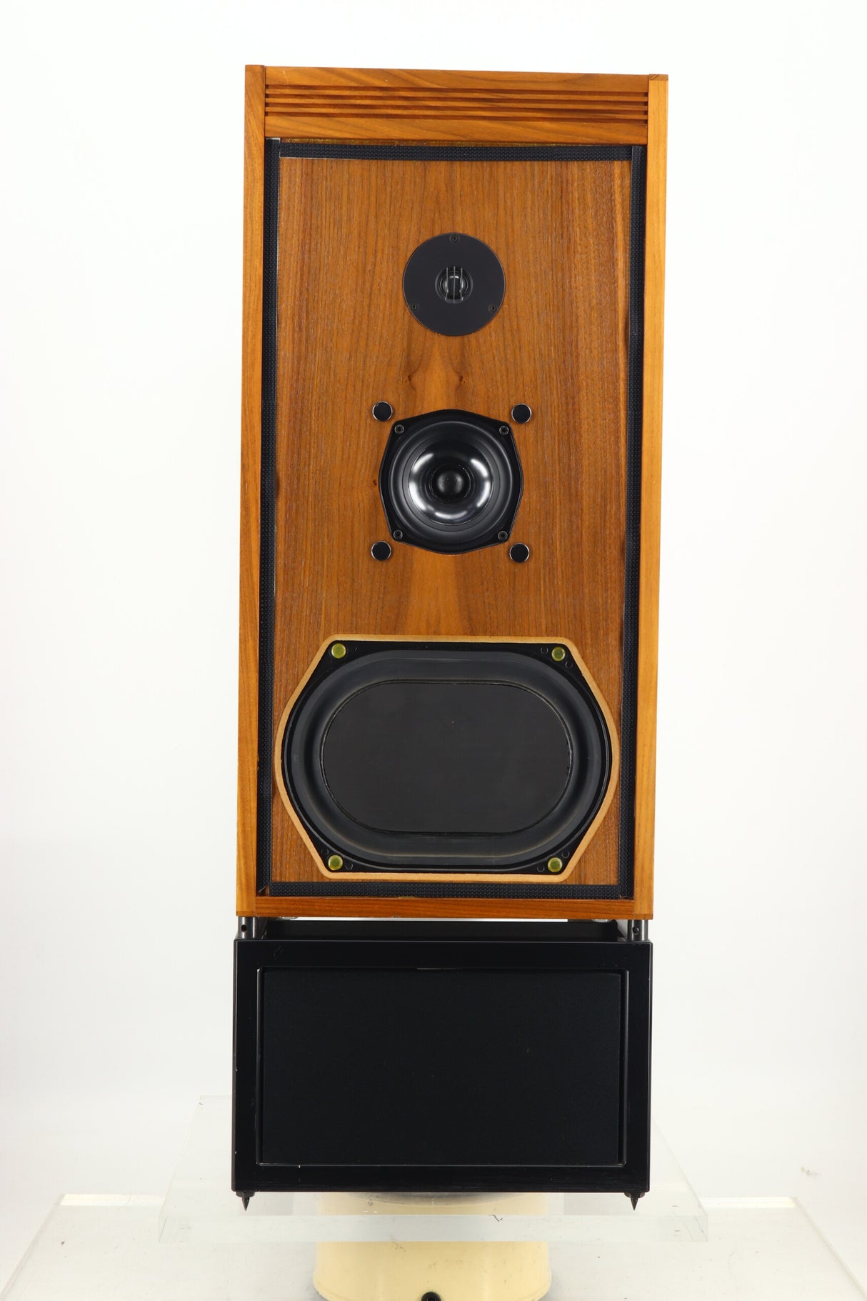 Linn Isobarik Aktiv Loudspeakers & Stands - Afromosia