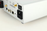 Quad Vena II Play Integrated Amplifier - Silver