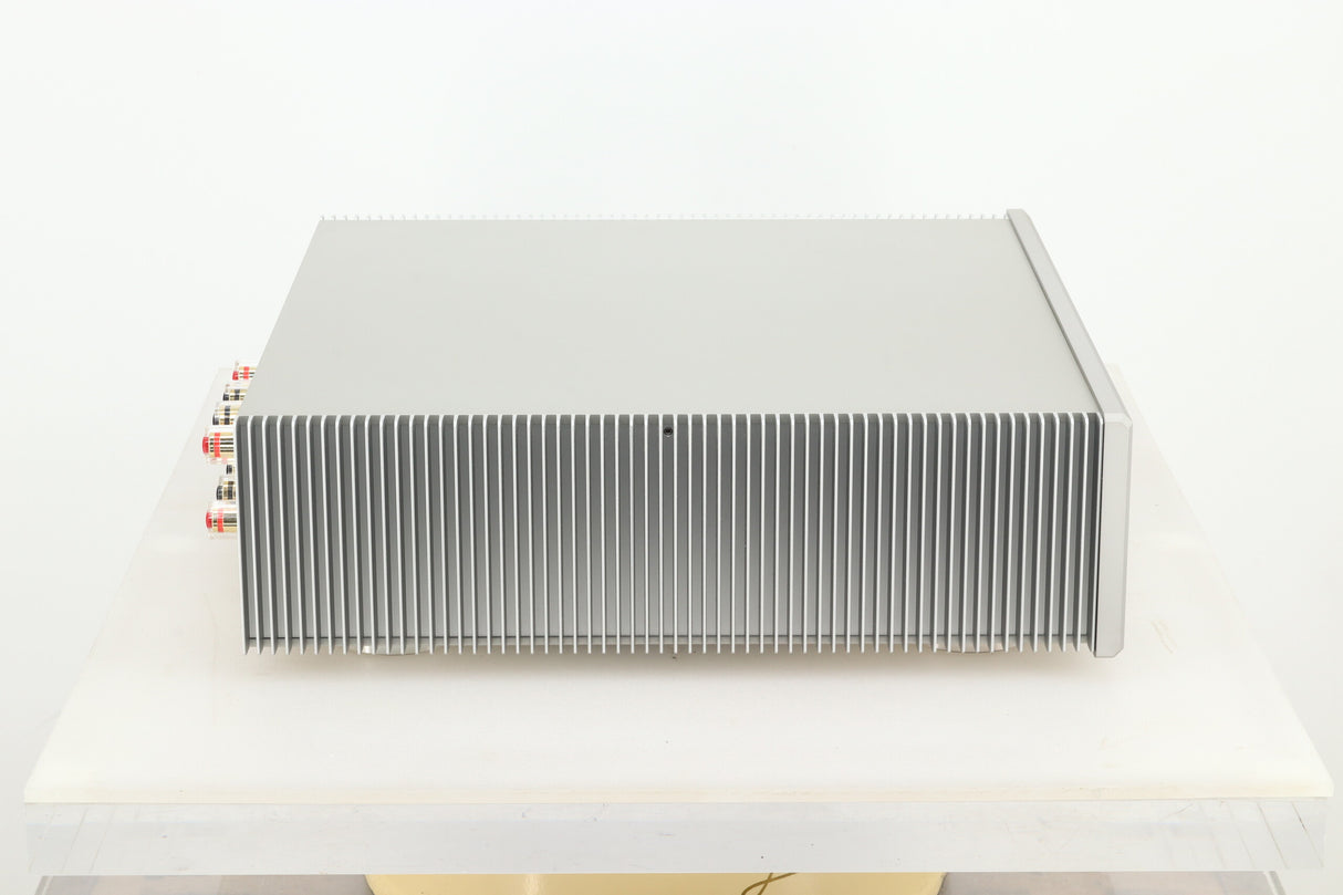 T+A A200 Power Amplifier - Silver