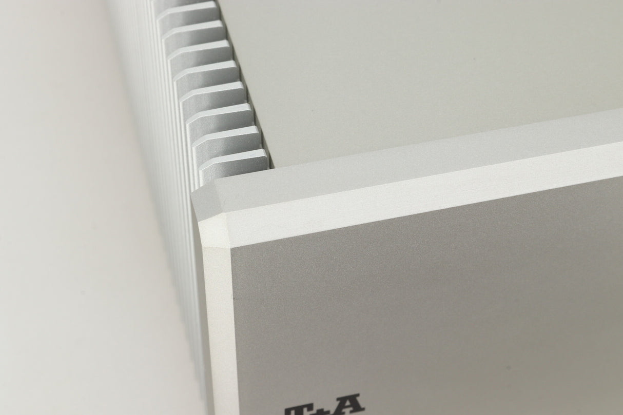 T+A A200 Power Amplifier - Silver