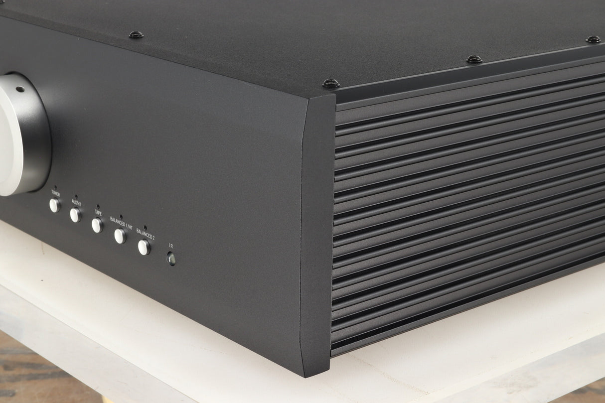 Musical Fidelity M6 PRE Pre-Amplifier - Black